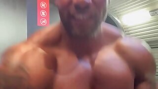 10 bodybuilder  Adam Jacques ajxclusiveofficial  plays with himself