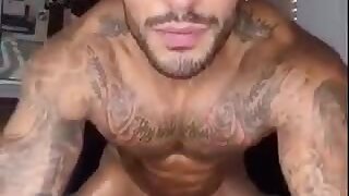 @Therealmrexotic plays with ass, dildo, gets rimmed by girl, fucks