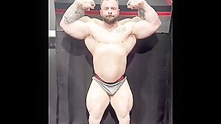 Chris Buhr bearded Bodybuilder