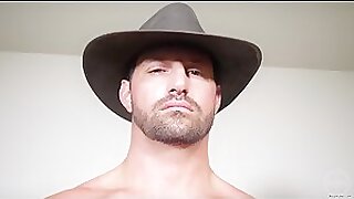 Muscular guy Stroking