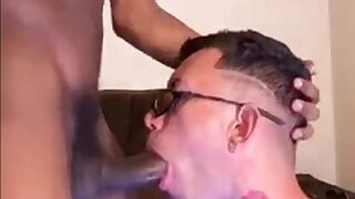 XXL couple fuck and suck *no copyright infringement intended - video found on the web*