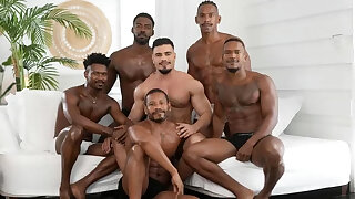 Rico Marlon’s Gangbang – Marlon Costa, Caio Rodrigues, Jhon Felipe, Pierre Carioca, Thomas Black
