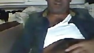 Turkish mature guy wanking