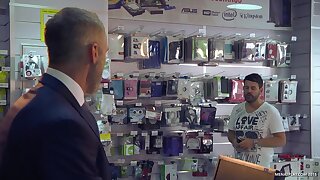 Hands Free (Dallas Steele, Robbie Rojo)