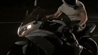 Watch this hot muscular biker bro on his motorcycle. Tiktok @ronan.moto