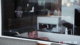 Tommy Defendi Initiates Max Ryder!