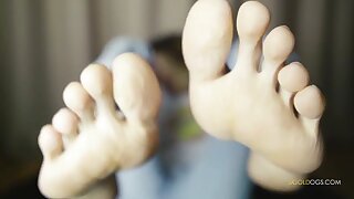 Russian Femboy Feet And Dick